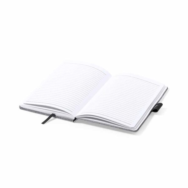 Foto detalle grosor cuaderno