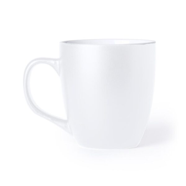 Taza de cerámica blanca de gran capacidad con elegante diseño